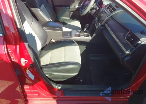 2014 Toyota Camry Se z USA, uszkodzony, nr VIN 4T1BF1FK6EU791278